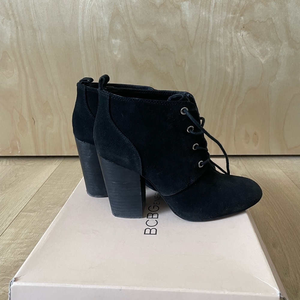 BCBGeneration black suede leather booties - Picture 5 of 5